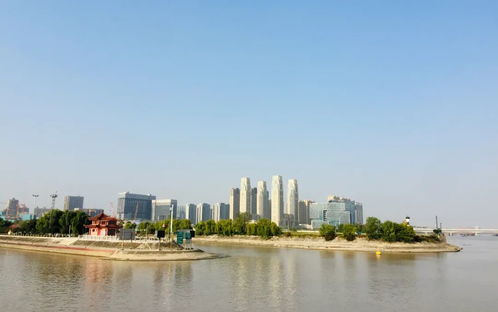 錢塘江邊將豎起大型摩天輪 江河匯項目今天開工奠基,總投資300億,杭州引入外資之最